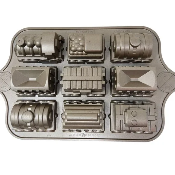 Train Cake Pan